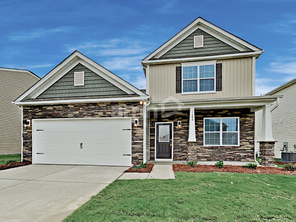 1299 Kent Downs Ave SW in Concord, NC - Building Photo
