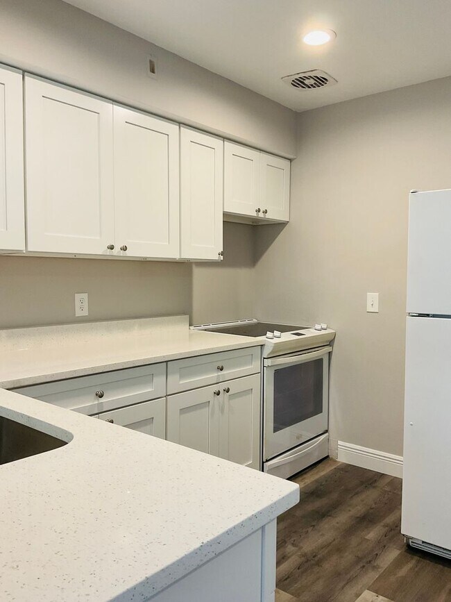 property at 4919 York St