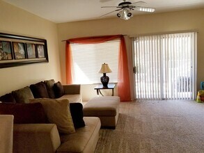 9078 E Autumn Sage St in Tucson, AZ - Building Photo - Building Photo