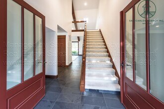 9563 Oak Ct in Carmel, CA - Building Photo - Building Photo