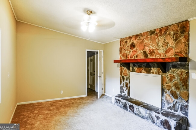 3762 Elkridge Dr in Decatur, GA - Building Photo - Building Photo