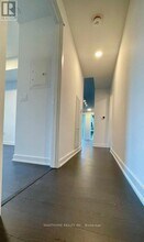 238 Simcoe St in Toronto, ON - Building Photo - Building Photo