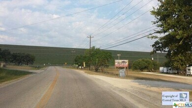 106 GBRV Lp in Canyon Lake, TX - Building Photo - Building Photo