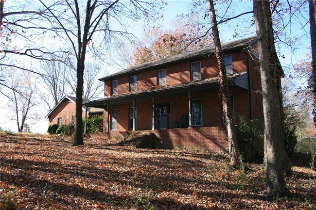 337 Patrick Mill Rd in Winder, GA - Building Photo - Building Photo