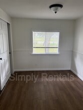 1206 Traders Rd in Greenville, TX - Building Photo - Building Photo
