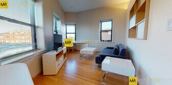 119 Mount Auburn St, Unit 61 in Cambridge, MA - Building Photo - Building Photo