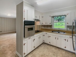 3613 Mayfair Dr in Tuscaloosa, AL - Foto de edificio - Building Photo