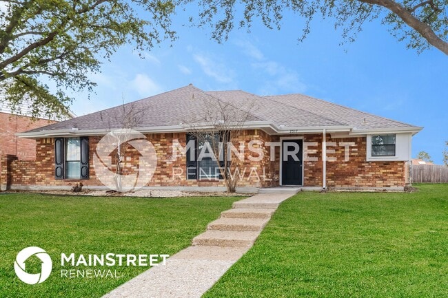 property at 2517 Dove Creek Ln
