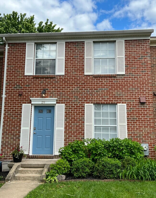 29 Castlehill Ct Rentals in Timonium, MD