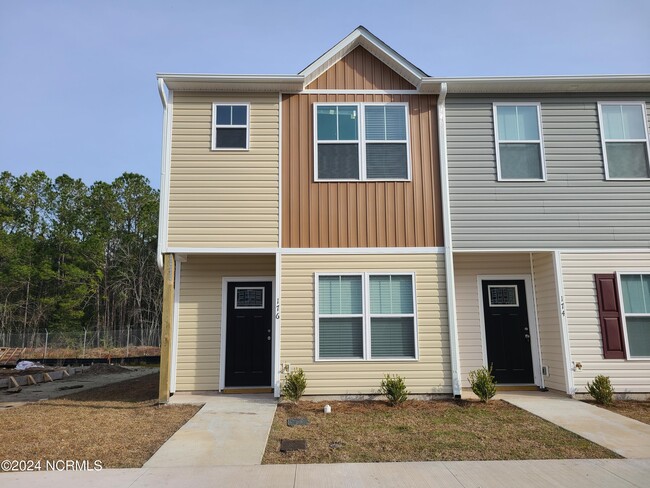 property at 176 Buckhorn Ave