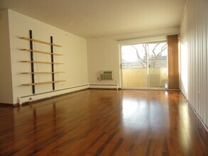 7000 Sandell Ave in Minneapolis, MN - Building Photo - Building Photo