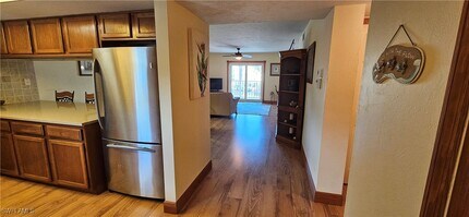 4581 Bay Beach Ln in Fort Myers Beach, FL - Building Photo - Building Photo
