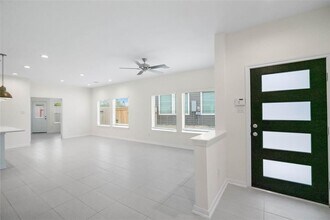 623 Silver Pear Ct in Montgomery, TX - Building Photo - Building Photo