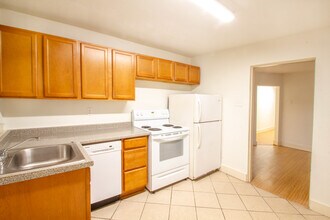 510 Mifflin Ave, Unit A2 in Pittsburgh, PA - Building Photo - Building Photo