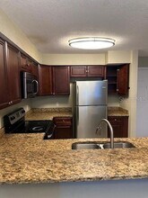 13827 Fairway Island Dr, Unit 1234 in Orlando, FL - Building Photo - Building Photo