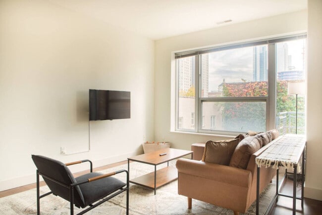 1040 N Cass St in Milwaukee, WI - Building Photo - Building Photo