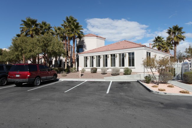 Cheyenne Villas in North Las Vegas, NV - Foto de edificio - Building Photo