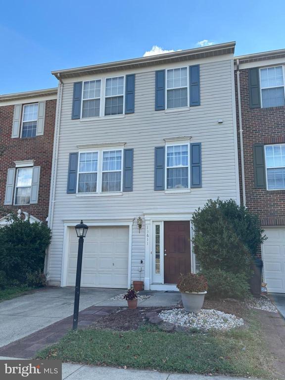 property at 13611 Beckingham Dr