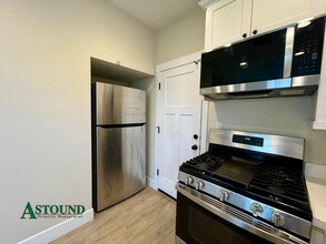467 E Santa Fe Ave in Pittsburg, CA - Building Photo - Building Photo