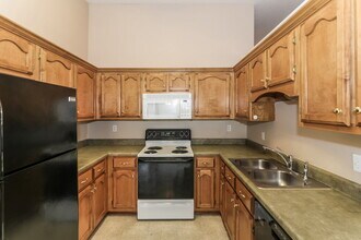 1128 Fredrick Dr in Southaven, MS - Building Photo - Building Photo