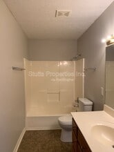 404 Jackson Ave in Muscle Shoals, AL - Building Photo - Building Photo