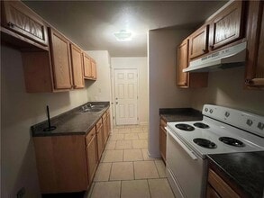 2222 Bartolo St in Meraux, LA - Building Photo - Building Photo