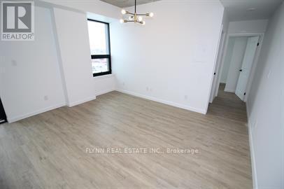 7-807 Erie Ave in Brantford, ON - Building Photo - Building Photo
