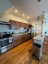 61 South St in Boston, MA - Foto de edificio - Building Photo