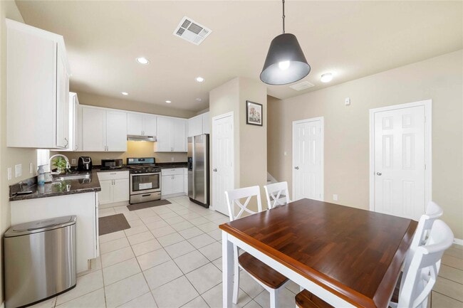 13166 S Bellaire Estates Dr