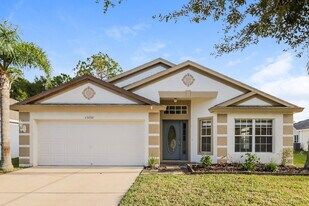 25150 Lexington Oaks Blvd in Wesley Chapel, FL - Building Photo
