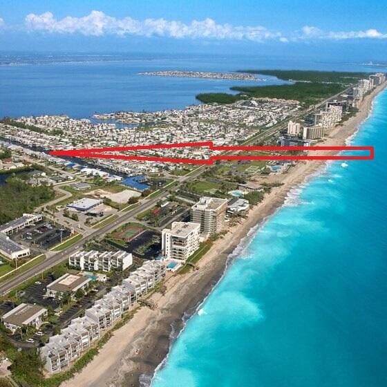 property at 44 Aqua Ra Dr