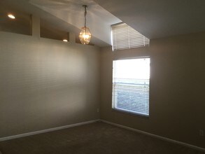 2609 Meadow Oaks Loop in Clermont, FL - Foto de edificio - Building Photo