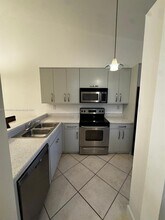 6728 NW 188th Terrace in Hialeah, FL - Building Photo - Building Photo