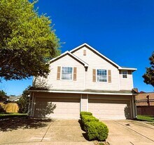 6159 Morningshire Ln in Houston, TX - Building Photo