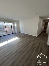 2310 N Harlem Ave, Unit 602 in Elmwood Park, IL - Building Photo - Building Photo