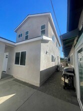 6536 Halifax Dr in Huntington Beach, CA - Building Photo - Building Photo