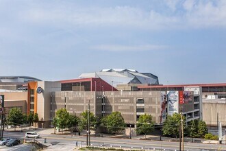 250 Park Ave W NW in Atlanta, GA - Building Photo - Building Photo