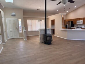 28 Jackrabbit Run in Tijeras, NM - Building Photo - Building Photo