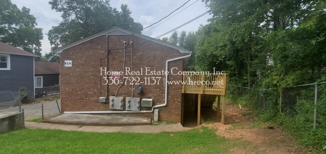 property at 829 W 7th St