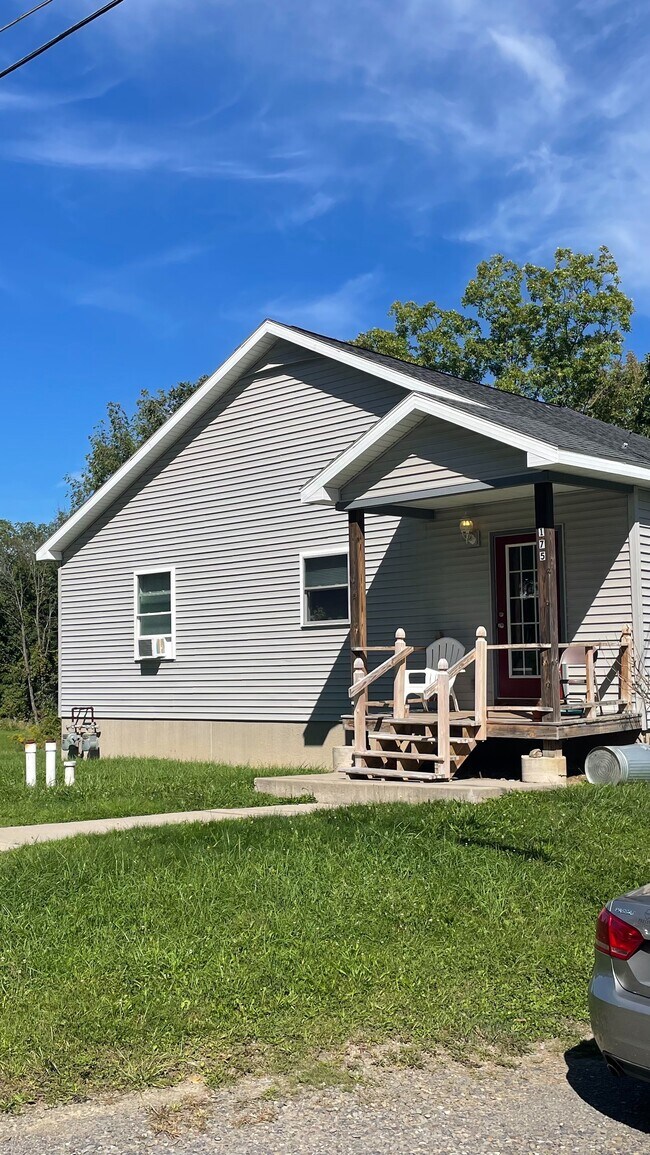 175 Kendall Ave, Unit 175 Kendall ave A