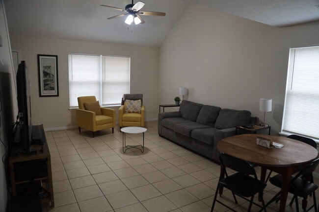 4306 Derby Ridge Dr in Columbia, MO - Building Photo - Building Photo