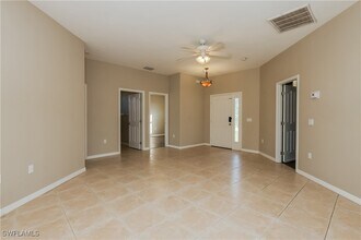103 Garland Way in Rotonda West, FL - Building Photo - Building Photo