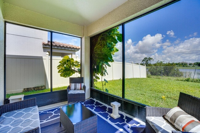 14822 Fells Ln in Orlando, FL - Building Photo - Building Photo