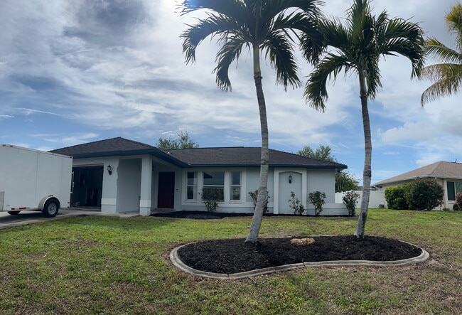 property at 2140 SE 8th Pl