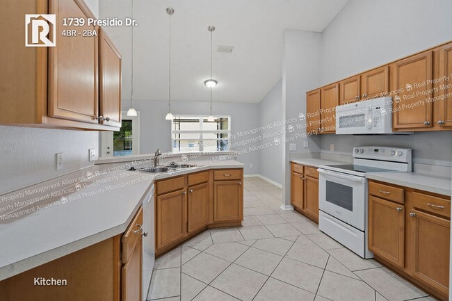 1739 Presidio Dr in Clermont, FL - Building Photo - Building Photo