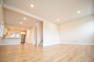 17022 SW Lemongrass Ln in Tigard, OR - Building Photo