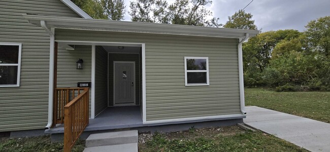 611 E Spruce St in Princeton, IN - Building Photo - Building Photo