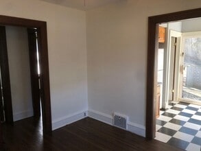 317 Glenn Ave in Normal, IL - Building Photo - Building Photo