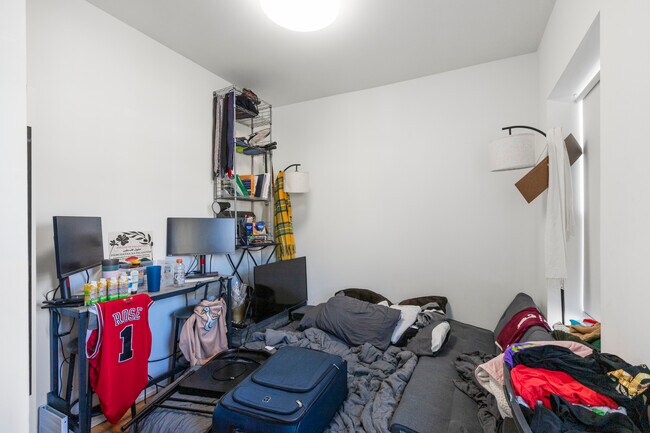 1636 Western in Chicago, IL - Building Photo - Building Photo