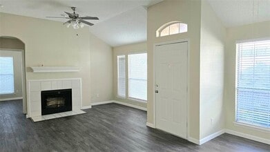 5205 Wedgewood Dr in Garland, TX - Building Photo - Building Photo